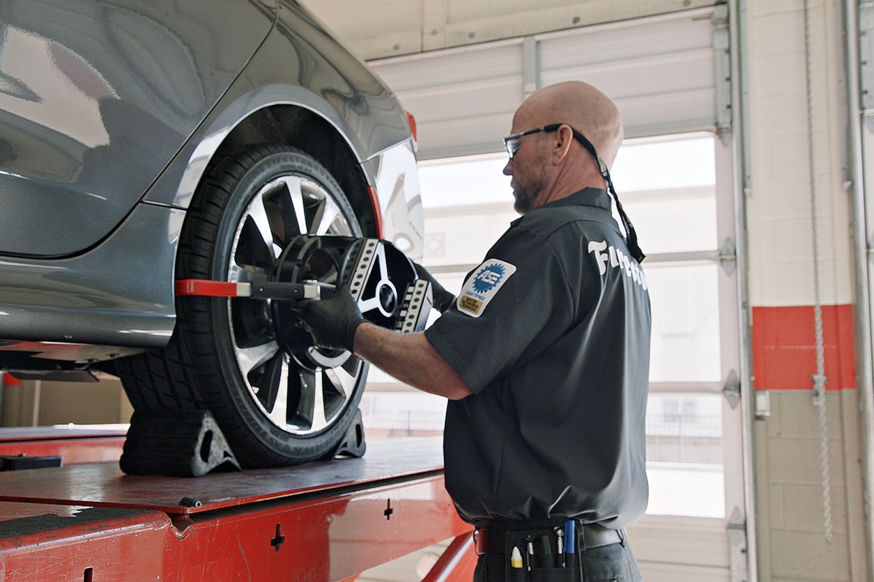 Wheel And Tire Alignment Service